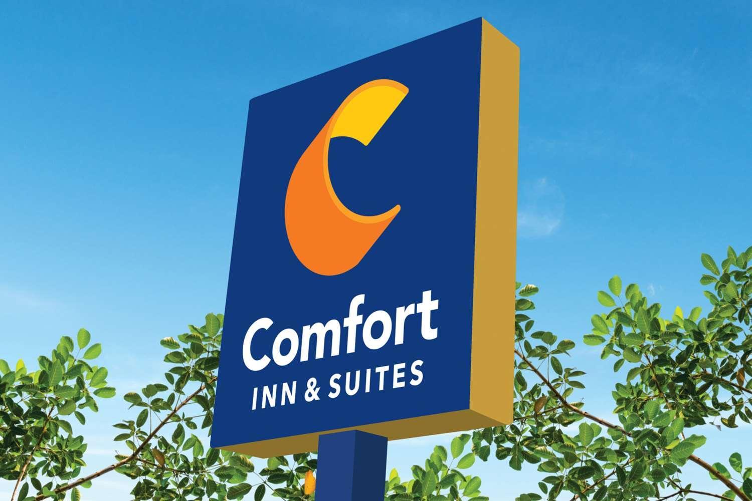 Comfort Inn & Suites Ankeny - Des Moines Exterior photo